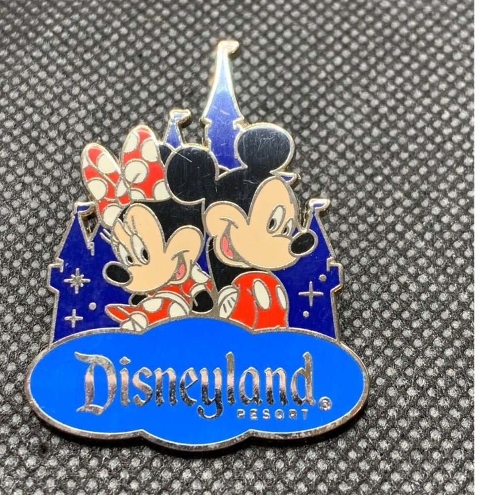 2016 Walt Disney Travel Company Mickey Mouse Minnie Mouse Disney pin Castle RARE